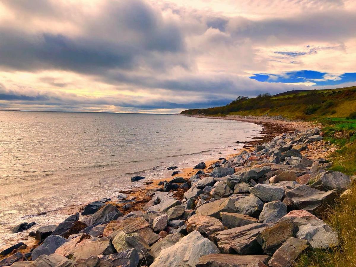 Song Of The Sea, Selkie House Bed & Breakfast Helmsdale Bagian luar foto
